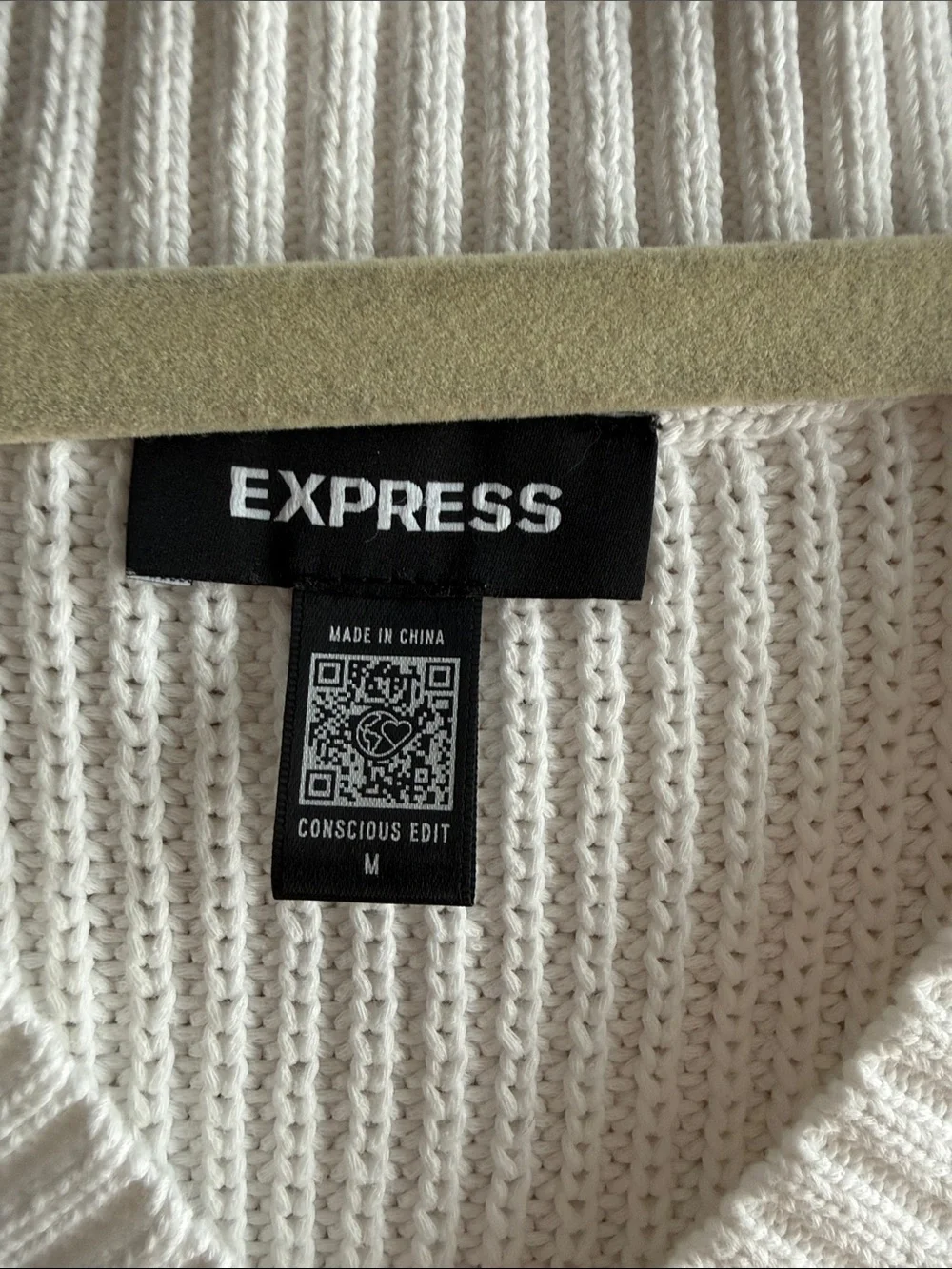 Express Cream Cable Knit V-Neck Sweater Vest